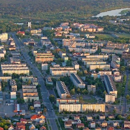 Luksusowy Loft, Z Bezplatnym Parkingiem W Centrum. Wyszkow Bagian luar foto
